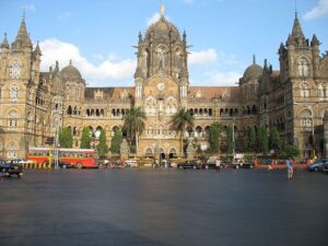 bombay-mumbai-central-railway-headquarters-at-chhatrapati-shivaji-terminus