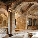 Abbaye-troglodytique-de-Saint-Roman